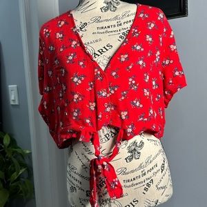 American Eagle 1/2 Piece Set TOP Red V-Neck Button Down Short Sleeve Top L